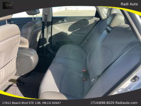 2011 Hyundai Sonata - Image 12