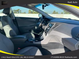 2011 Hyundai Sonata - Image 17