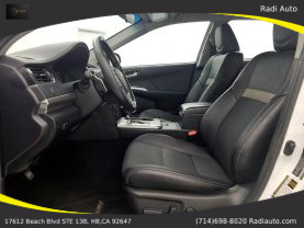 2014 Toyota Camry - Image 16
