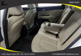 2018 Kia Optima - Image 13