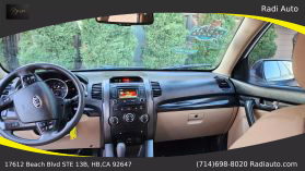 2013 Kia Sorento - Image 13