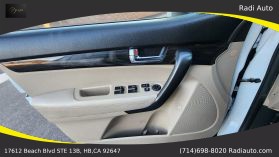 2013 Kia Sorento - Image 36