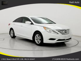 2011 Hyundai Sonata - Image 3