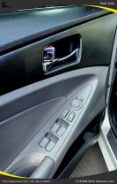 2012 Hyundai Sonata - Image 19