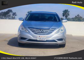 2012 Hyundai Sonata - Image 9
