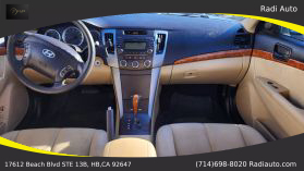 2009 Hyundai Sonata - Image 23