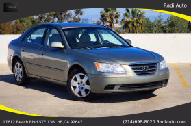2009 Hyundai Sonata - Image 2