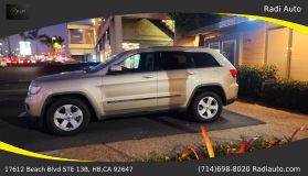 2011 Jeep Grand Cherokee - Image 4