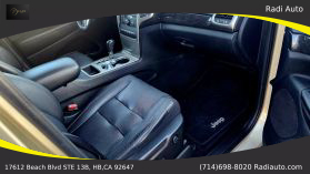 2011 Jeep Grand Cherokee - Image 11