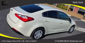 2015 Kia Forte - Image 23