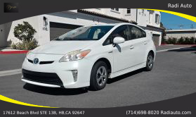2012 Toyota Prius - Image 15