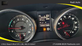2011 Jeep Grand Cherokee - Image 5