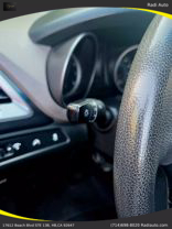 2015 Hyundai Santa Fe Sport - Image 29