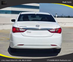2013 Hyundai Sonata - Image 13