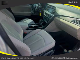2016 Hyundai Sonata - Image 16