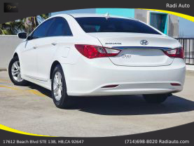 2013 Hyundai Sonata - Image 8