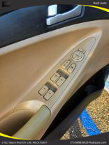 2013 Hyundai Sonata - Image 22