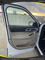 2015 Ford Explorer - Image 8