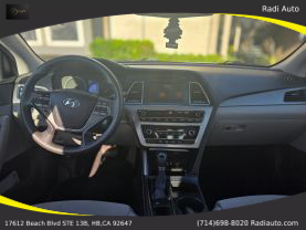 2016 Hyundai Sonata - Image 18