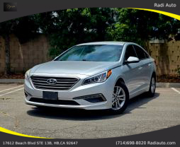 2016 Hyundai Sonata - Image 2