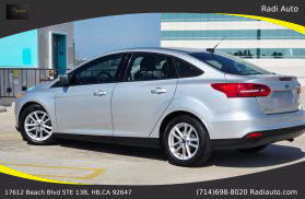 2017 Ford Focus - Image 6