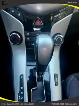 2013 Chevrolet Cruze - Image 34