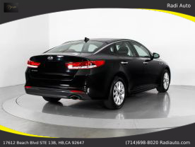 2017 Kia Optima - Image 45