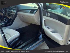 2017 Hyundai Sonata - Image 24