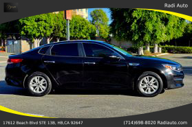 2017 Kia Optima - Image 13