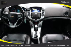 2014 Chevrolet Cruze - Image 31