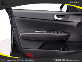 2017 Kia Optima - Image 56
