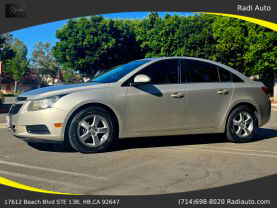 2013 Chevrolet Cruze - Image 11