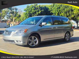 2010 Honda Odyssey - Image 2