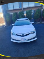 2014 Toyota Camry - Image 26