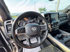 2019 RAM 1500 CREW CAB