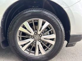2017 NISSAN PATHFINDER
