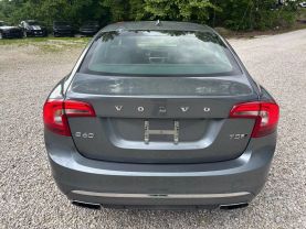 2018 VOLVO S60 SEDAN 4-CYL, DRIVE-E, TURBO, 2.0 LITER T5 INSCRIPTION SEDAN 4D at T&T Repairables - used car dealership in Spencer, Indiana.