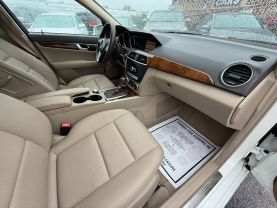 2012 MERCEDES-BENZ C-CLASS