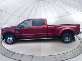 2019 FORD F350 SUPER DUTY CREW CAB PICKUP V8, TURBO DIESEL, 6.7 LITER LARIAT PICKUP 4D 8 FT