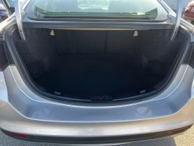 2017 FORD FUSION SEDAN 4-CYL, 2.5 LITER SE SEDAN 4D