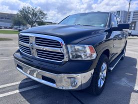2017 RAM 1500 CREW CAB