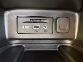 2022 CHEVROLET EQUINOX SUV 4-CYL, TURBO, 1.5 LITER PREMIER SPORT UTILITY 4D - Gesner Auto Inc in Taunton, MA, 41.88613, -71.14527