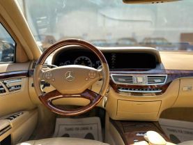 2012 MERCEDES-BENZ S-CLASS SEDAN V8, TWIN TURBO, 4.6 LITER S 550 SEDAN 4D