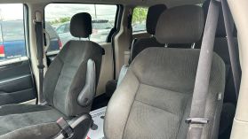2017 DODGE GRAND CARAVAN PASSENGER PASSENGER V6, FLEX FUEL, 3.6 LITER SE MINIVAN 4D