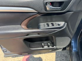 2019 TOYOTA HIGHLANDER SUV V6, 3.5 LITER SE SPORT UTILITY 4D