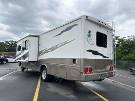 Used 2006 GEORGETOWN BY FOREST RIVER SE SERIES - - 350DS FORD - LA Auto Star located in Virginia Beach, VA