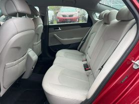 2015 HYUNDAI SONATA SEDAN 4-CYL, 2.4 LITER SE SEDAN 4D