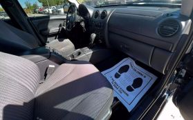 2003 JEEP LIBERTY SUV V6, 3.7 LITER SPORT UTILITY 4D