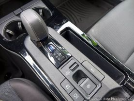 -2023 Toyota Prius - Image 17