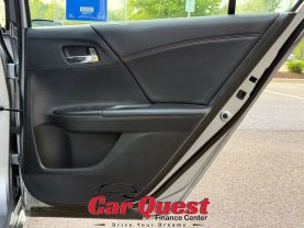2017 Honda Accord - Image 16